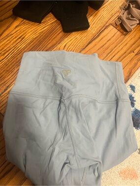 Aritzia Pale Blue High-Waist Leggings with Subtle Logo